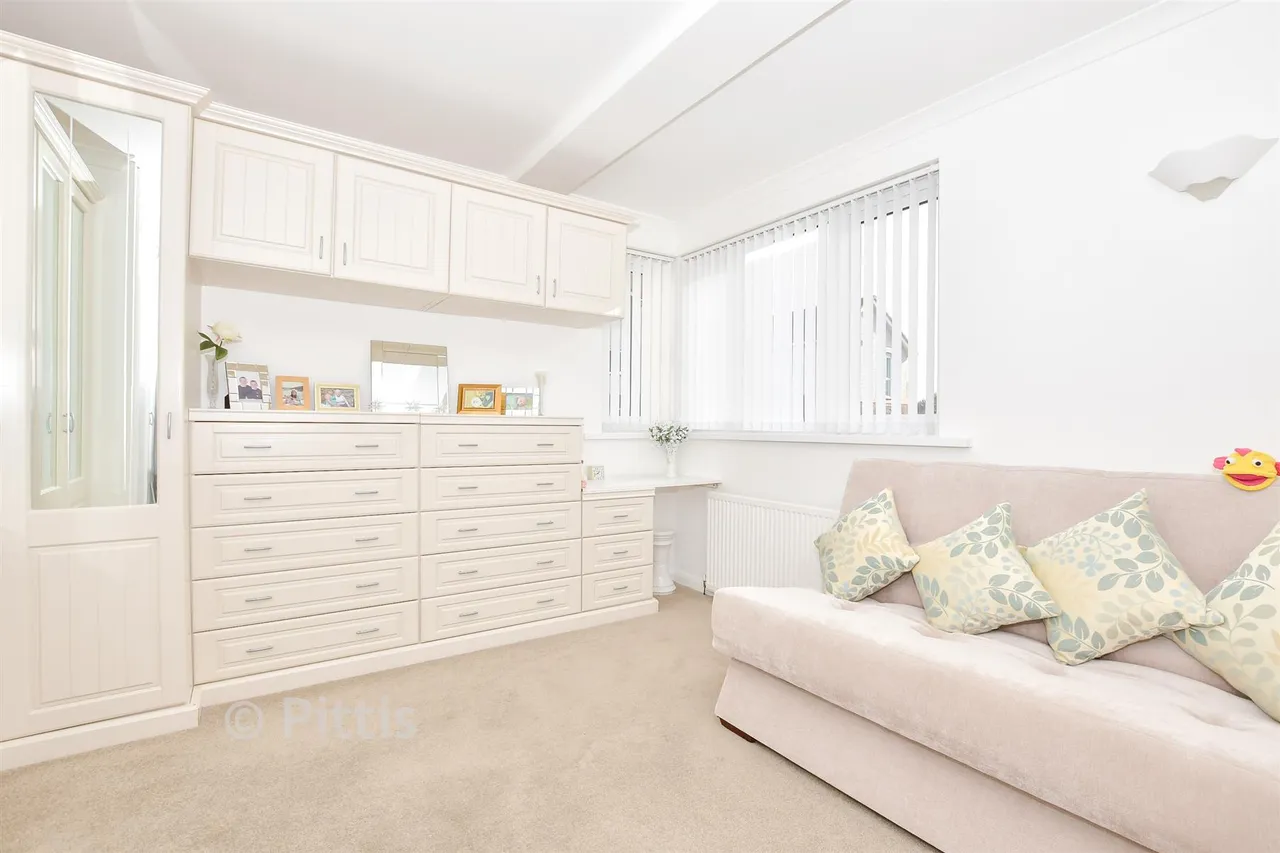 Prospect Road, Shanklin, PO37, photo 8