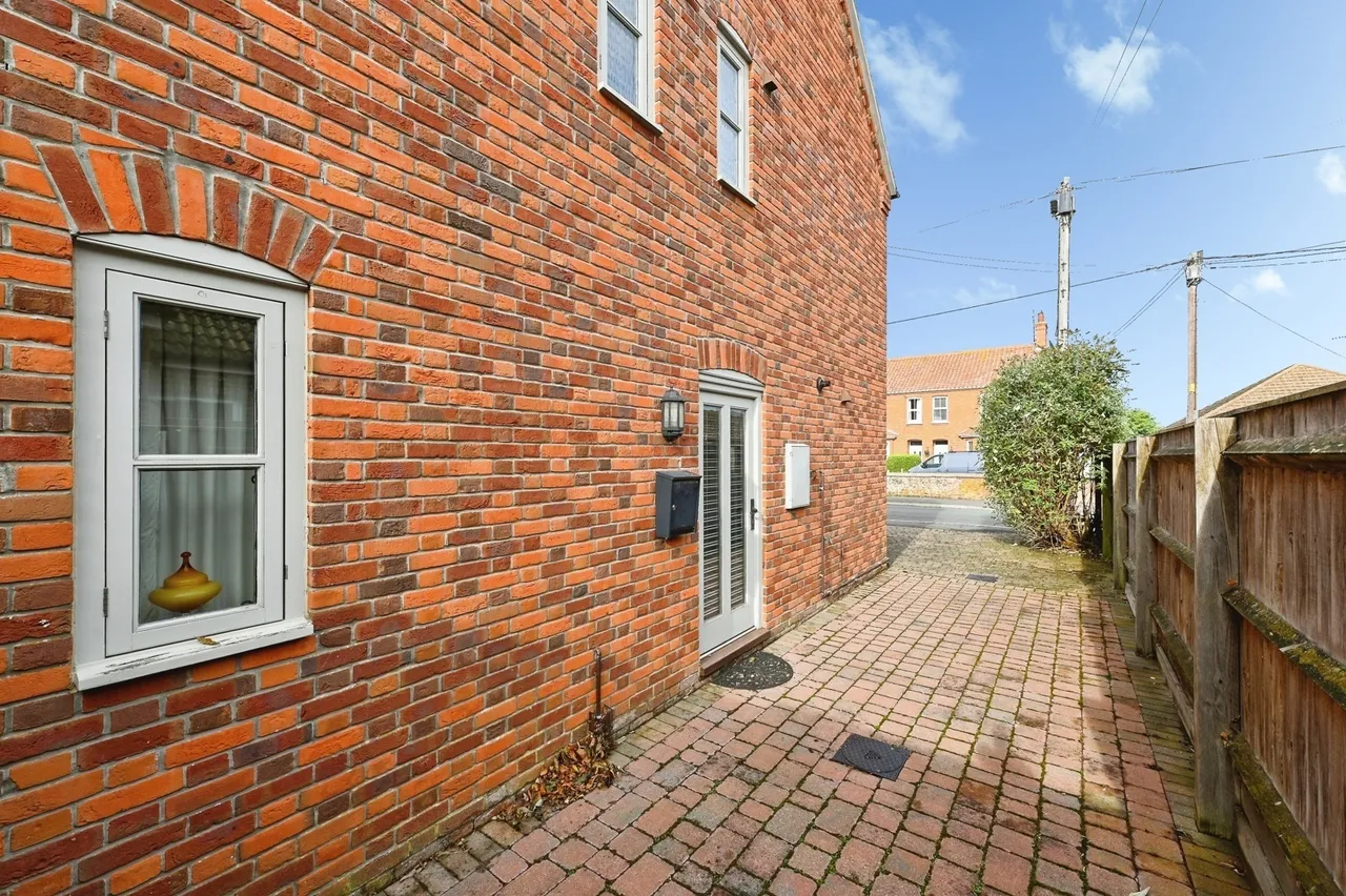 Neville Road, Heacham, PE31, photo 33