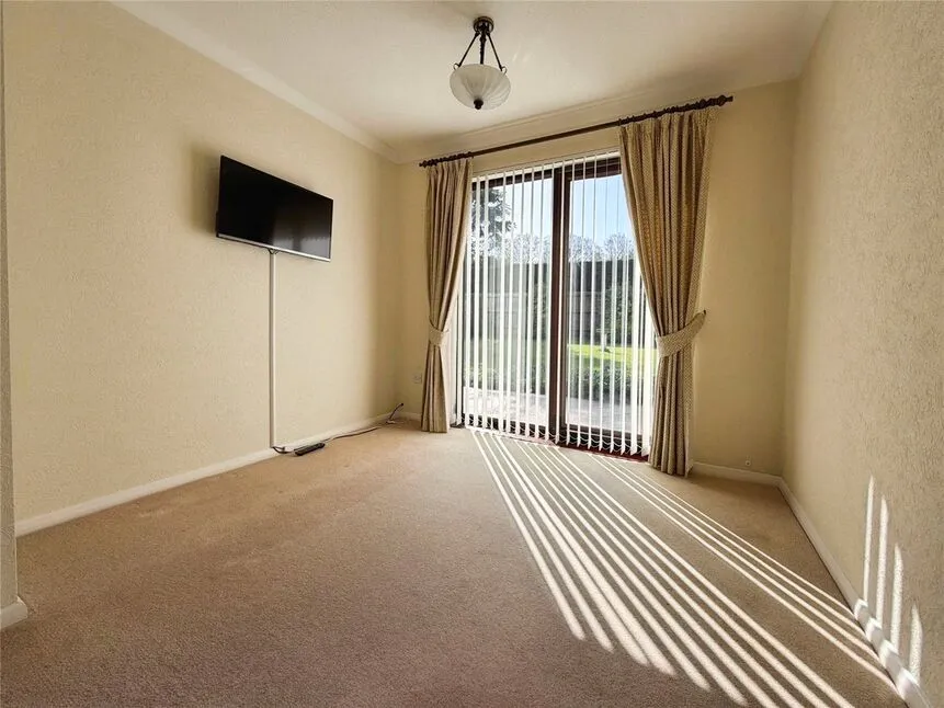Linden Avenue, Branston, Lincolnshire, LN4, photo 6