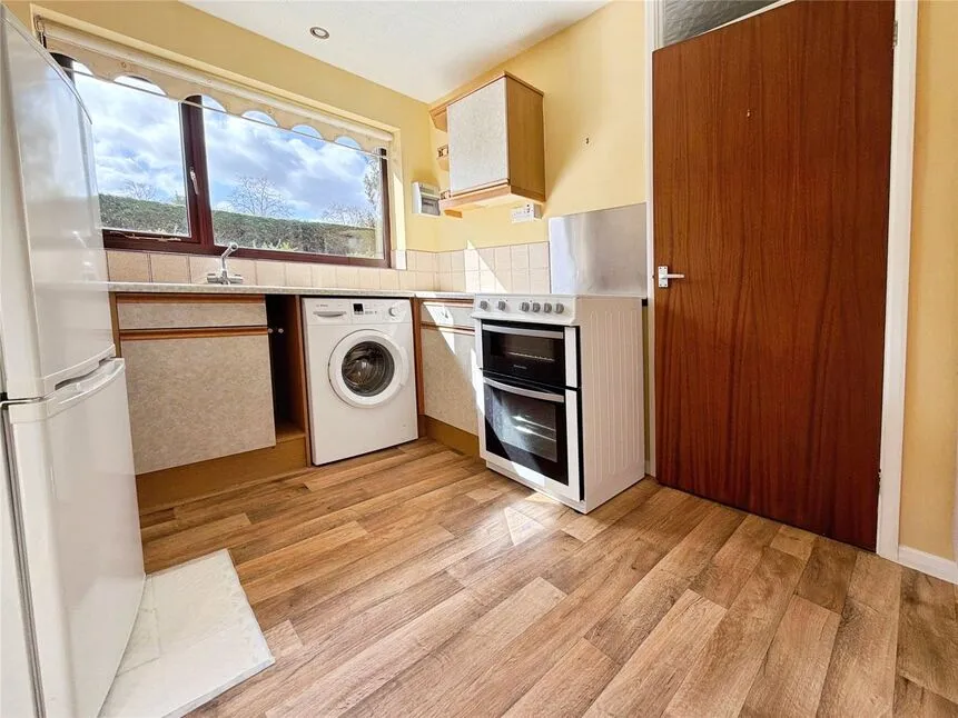 Linden Avenue, Branston, Lincolnshire, LN4, photo 4