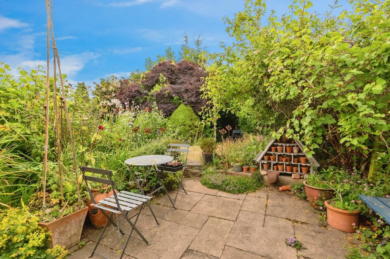Kneeton Road, East Bridgford, NG13, photo 2