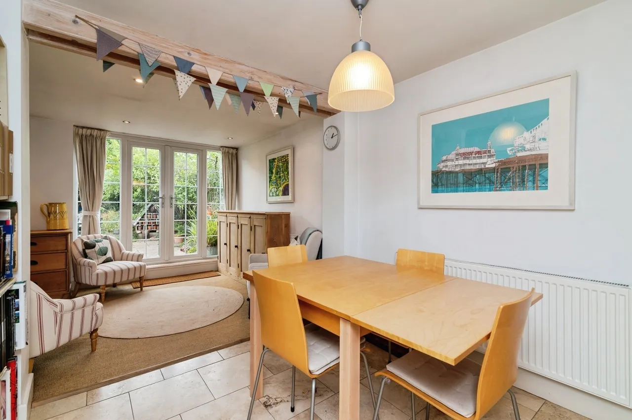 Kneeton Road, East Bridgford, NG13, photo 4