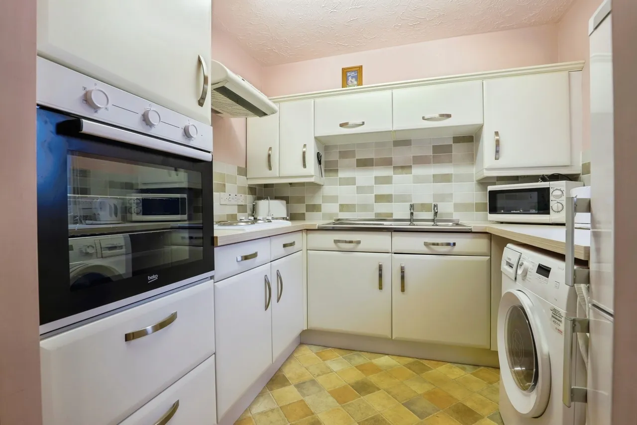 Barkers Court, Sittingbourne, ME10, photo 11