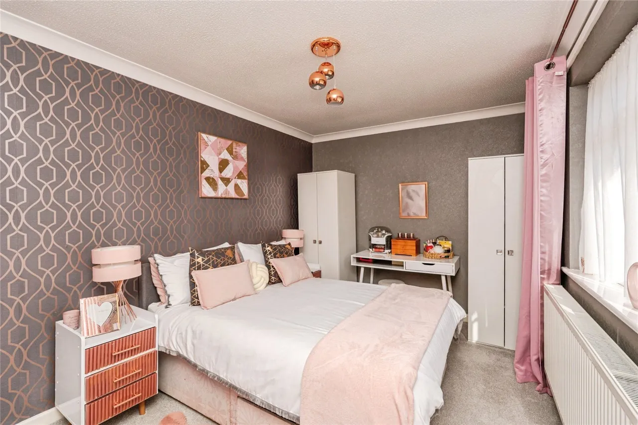 Downsview Drive, Midhurst, GU29, photo 8