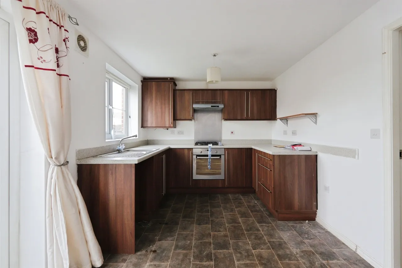 Redvers Buller Road, Chesterfield, photo 5