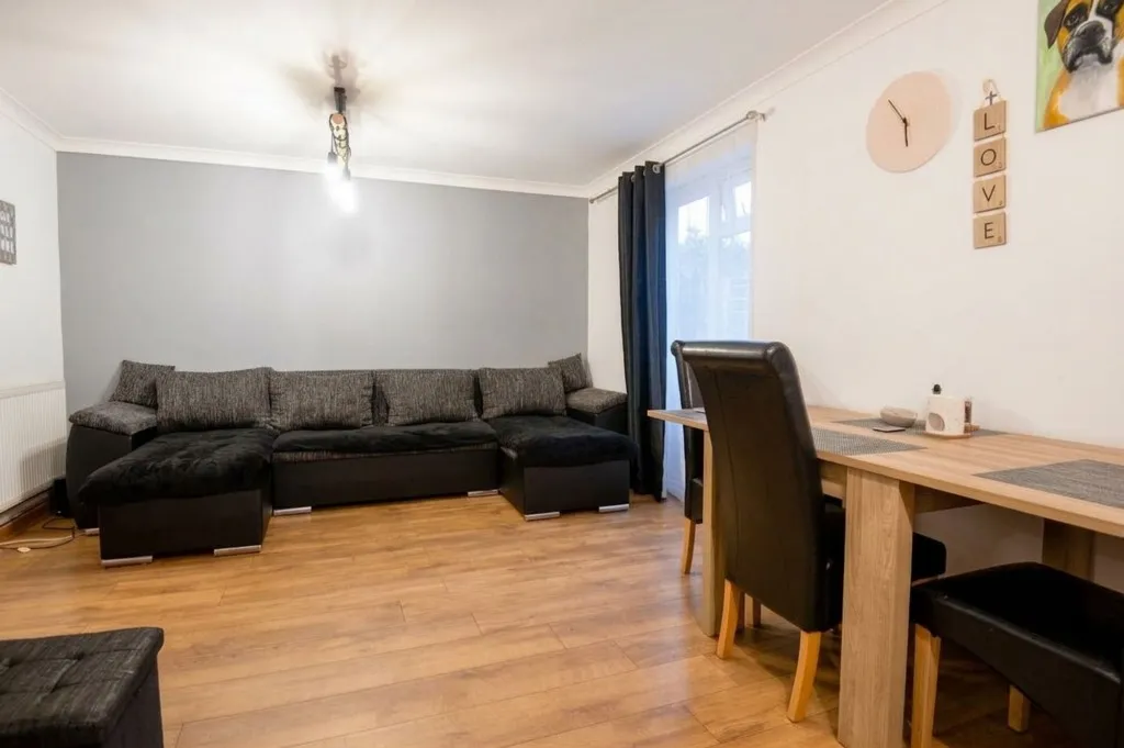 Shearwater Lane, Wellingborough, NN8, photo 5