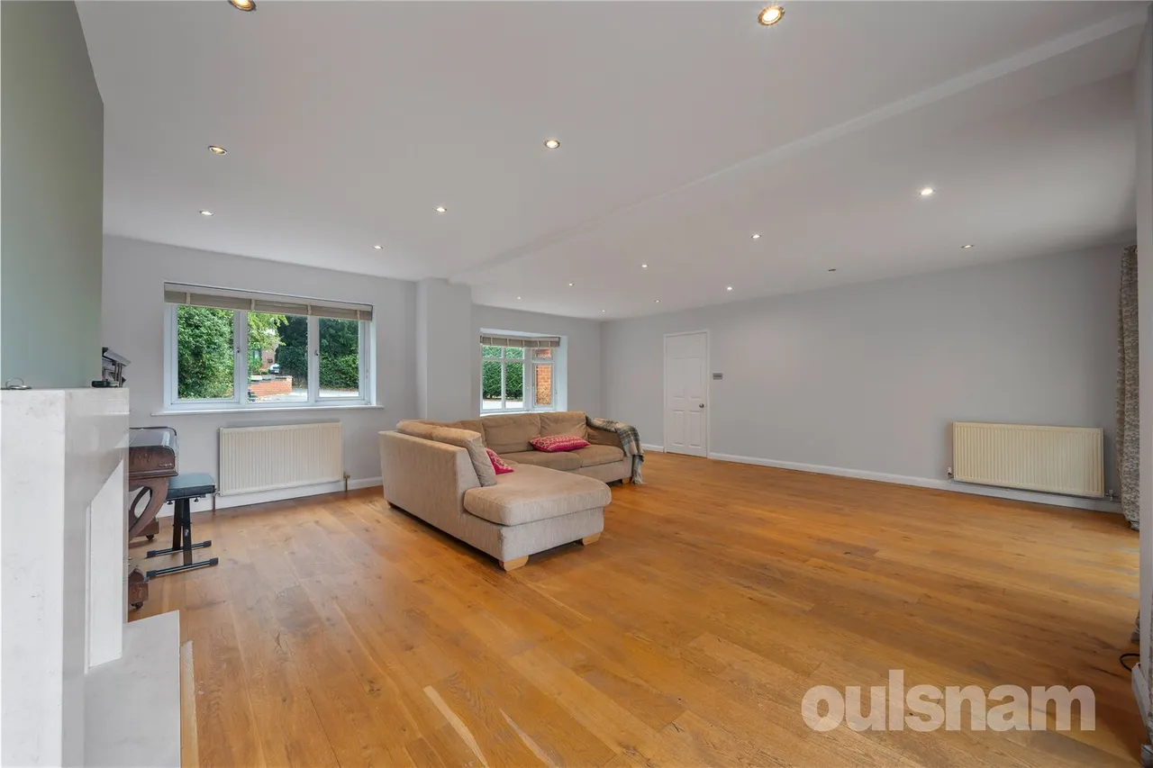 Linthurst Newtown, Blackwell, B60, photo 7