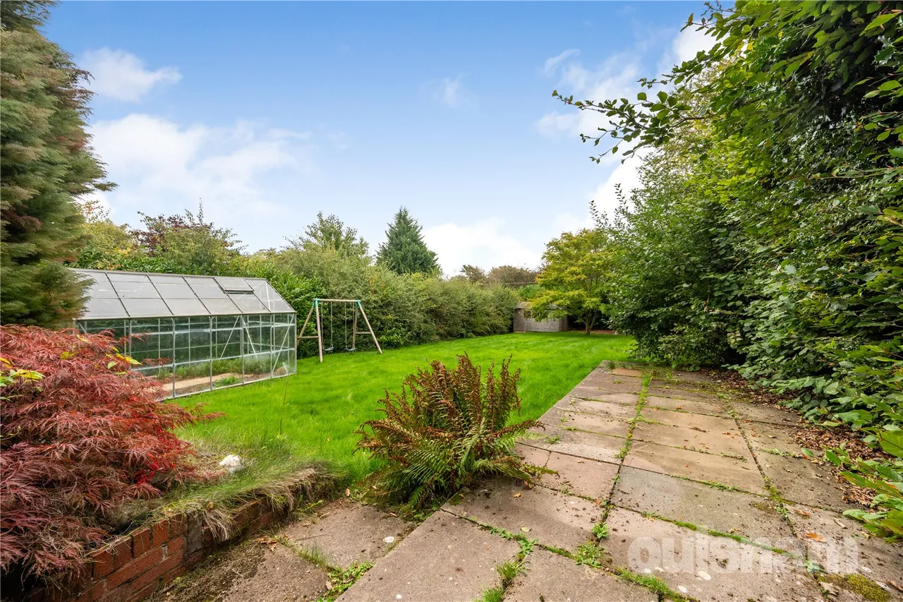 Linthurst Newtown, Blackwell, B60, photo 28