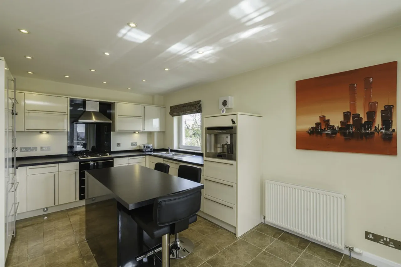 Rubislaw Drive, Aberdeen, AB15, photo 2