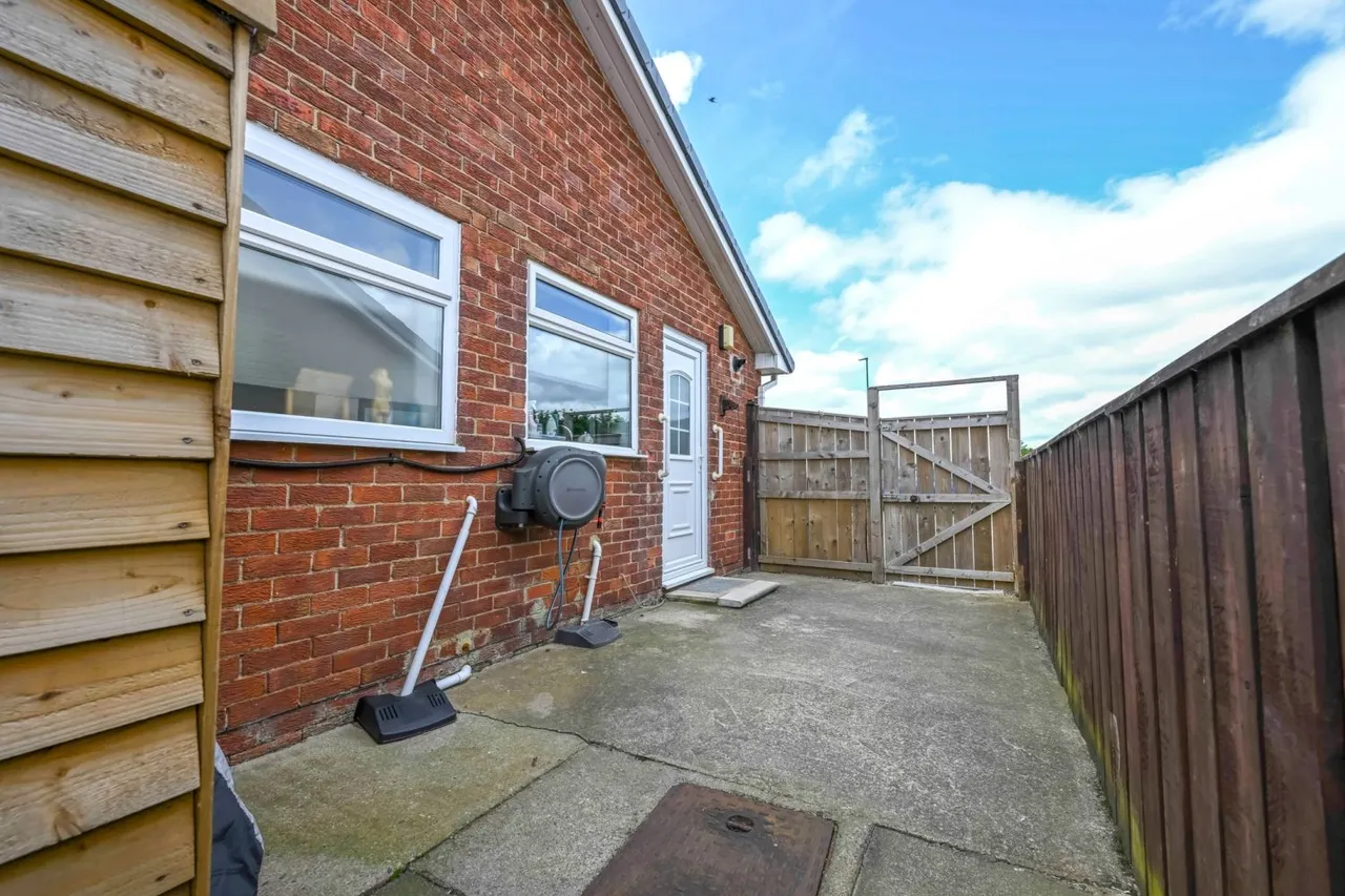 Castle Road, Redcar, TS10, photo 17