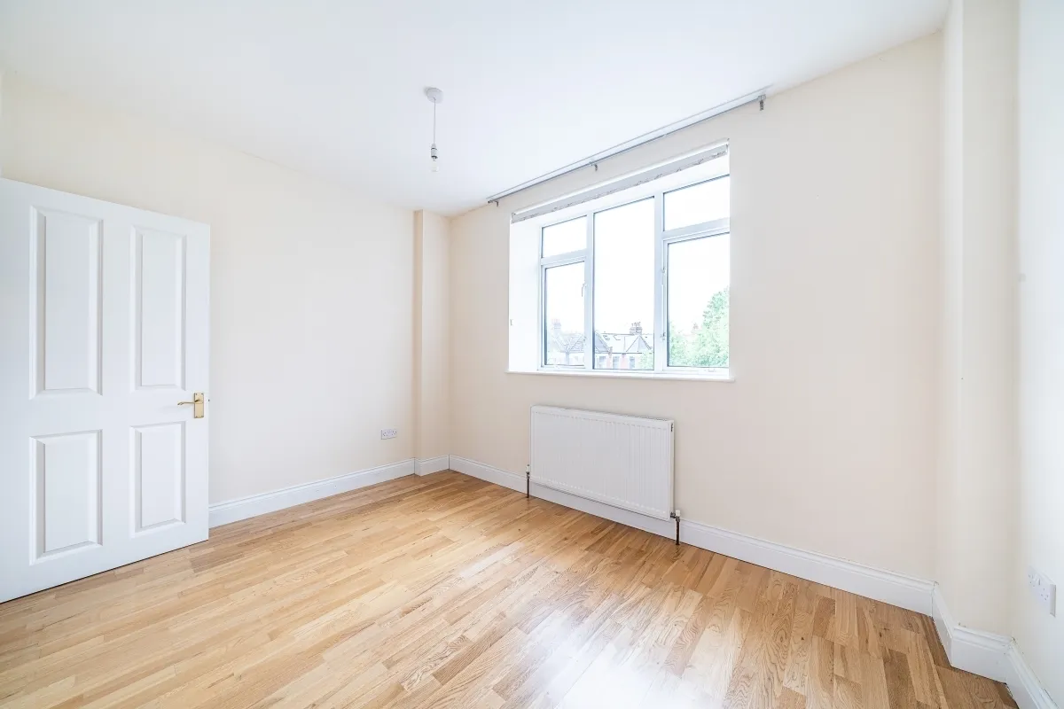 Alexandra Park Road, London, N10, photo 6