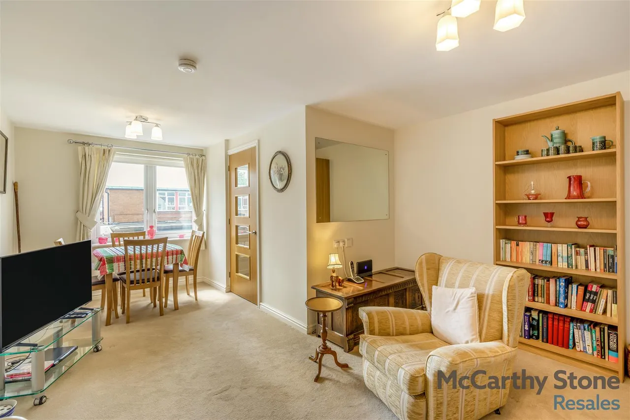 Marlborough Road, Cardiff, CF23, photo 7