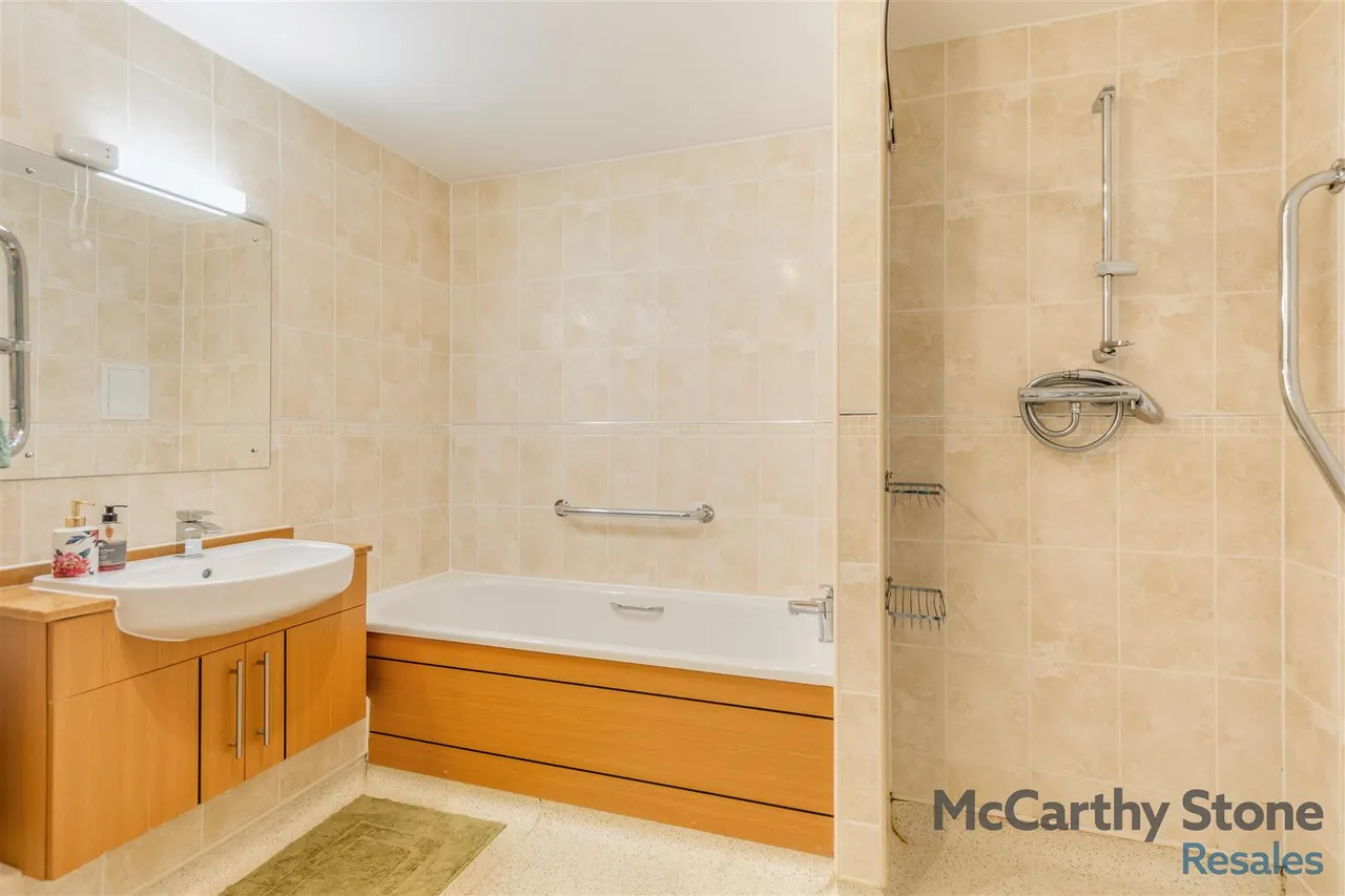 Marlborough Road, Cardiff, CF23, photo 12