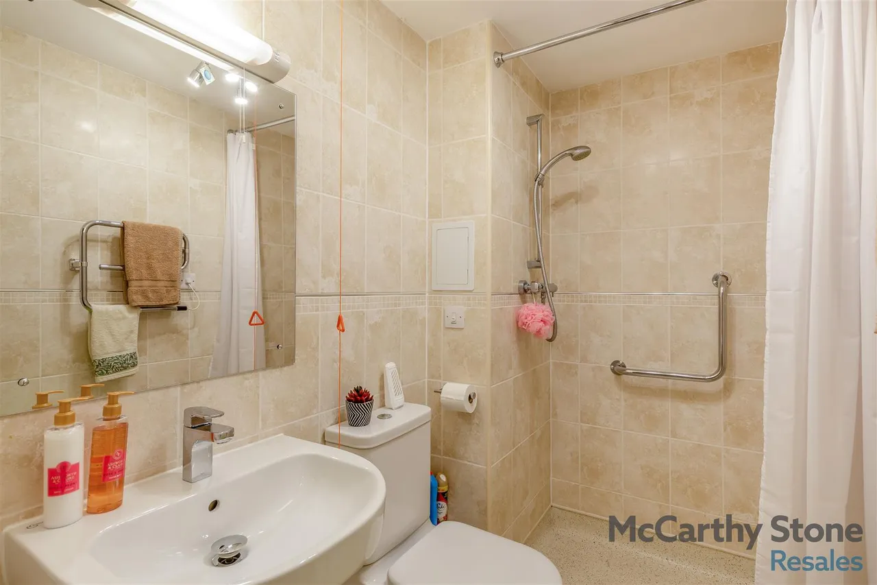 Marlborough Road, Cardiff, CF23, photo 19