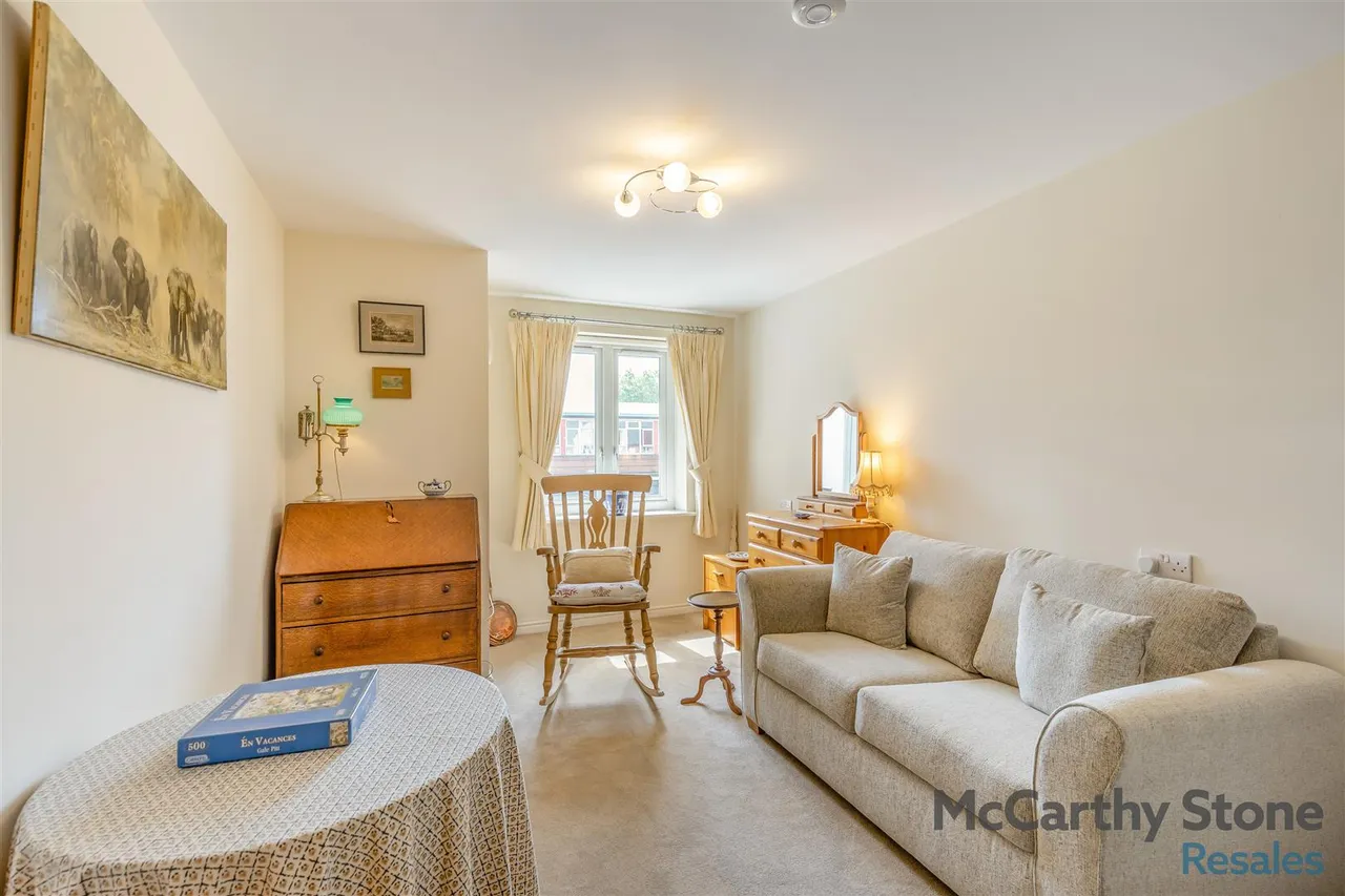 Marlborough Road, Cardiff, CF23, photo 14