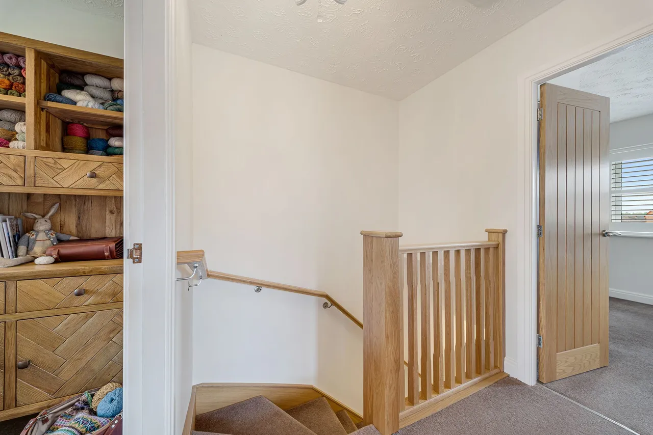 Eltham Close, Ashton-In-Makerfield, Wigan, Wigan, WN4 8XY, photo 15
