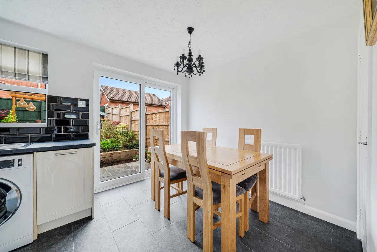 Eltham Close, Ashton-In-Makerfield, Wigan, Wigan, WN4 8XY, photo 14