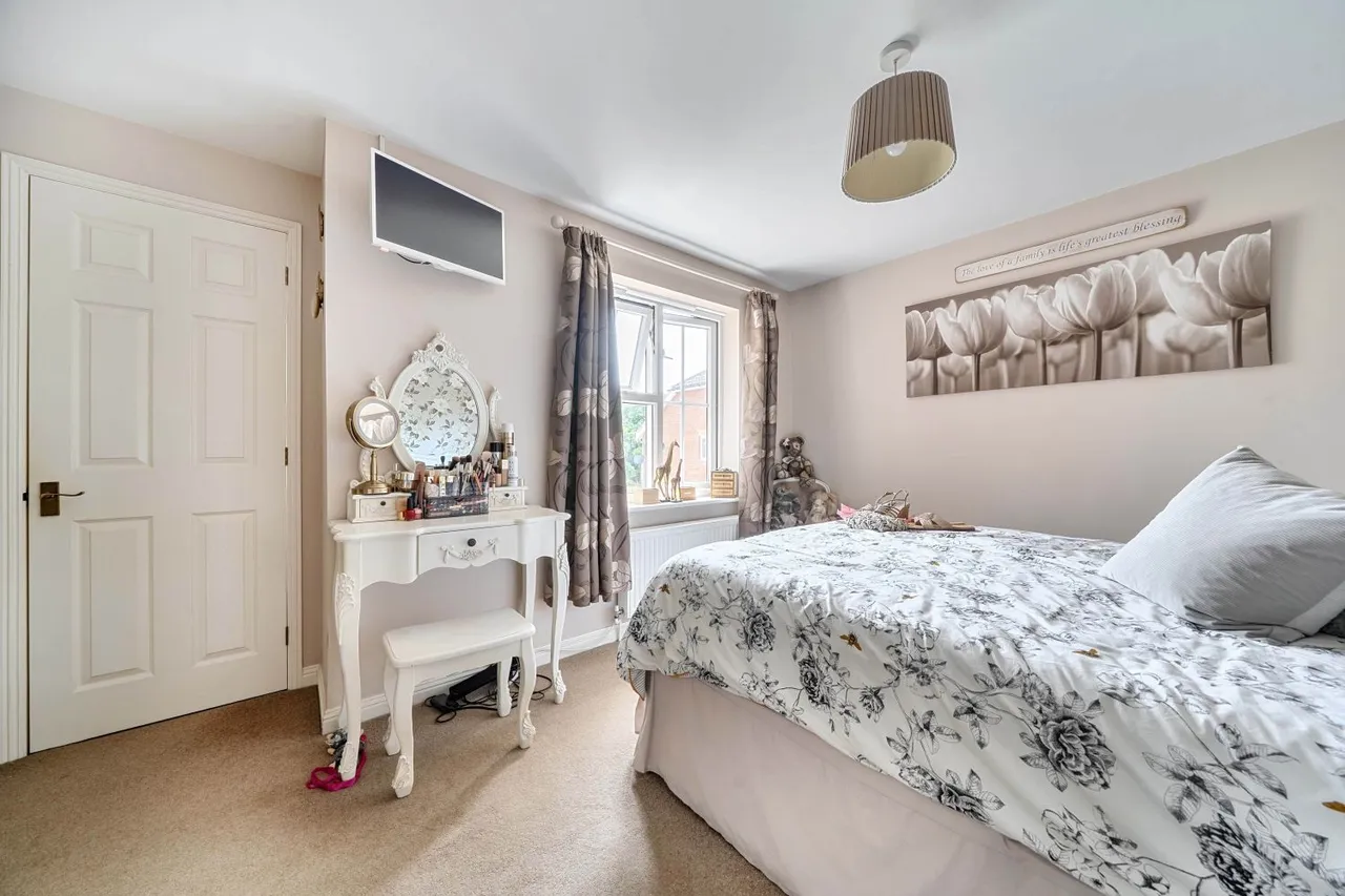 Heron Forstal Avenue, Hawkinge, CT18, photo 14