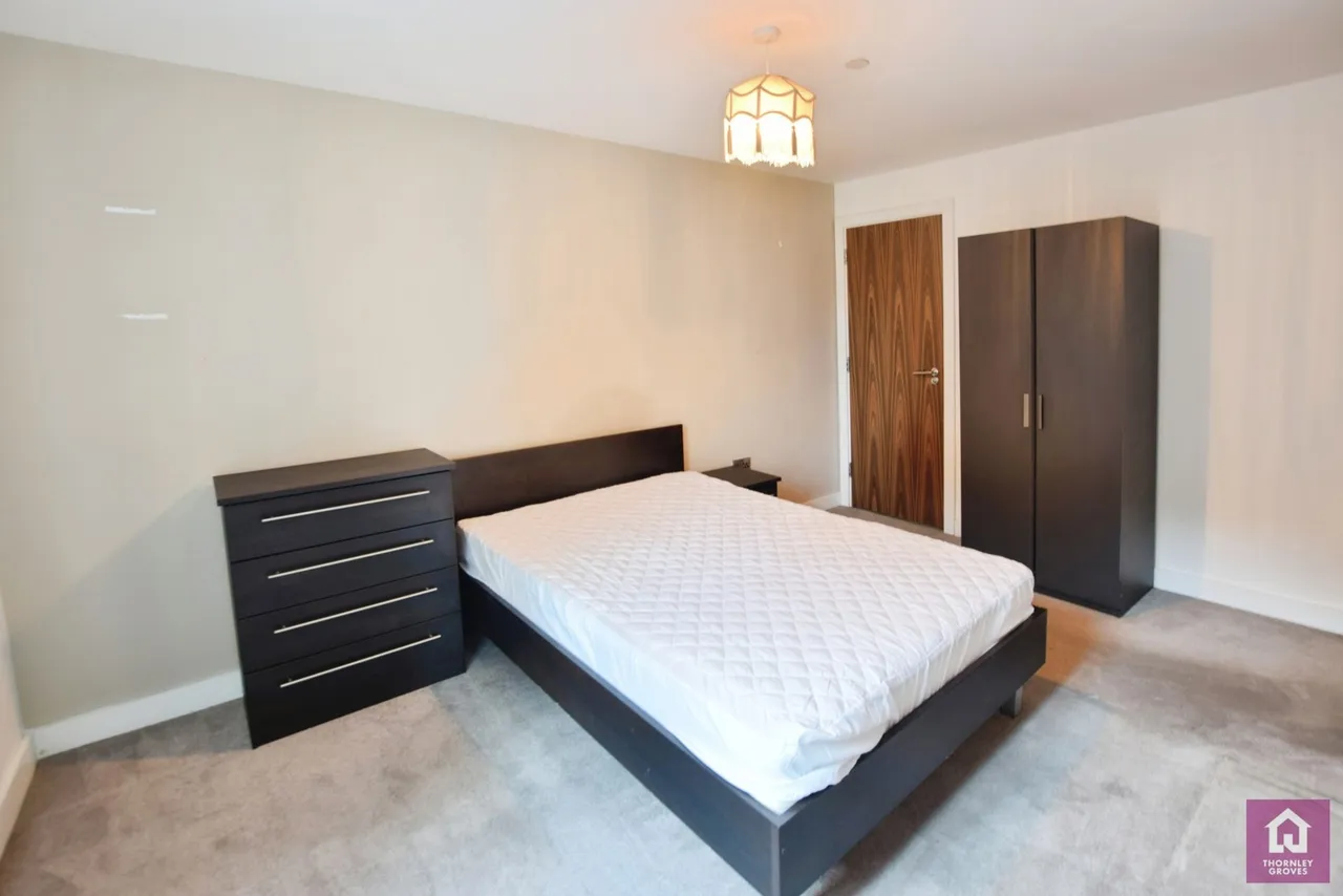 Cambridge Street, Southern Gateway, M1, photo 6