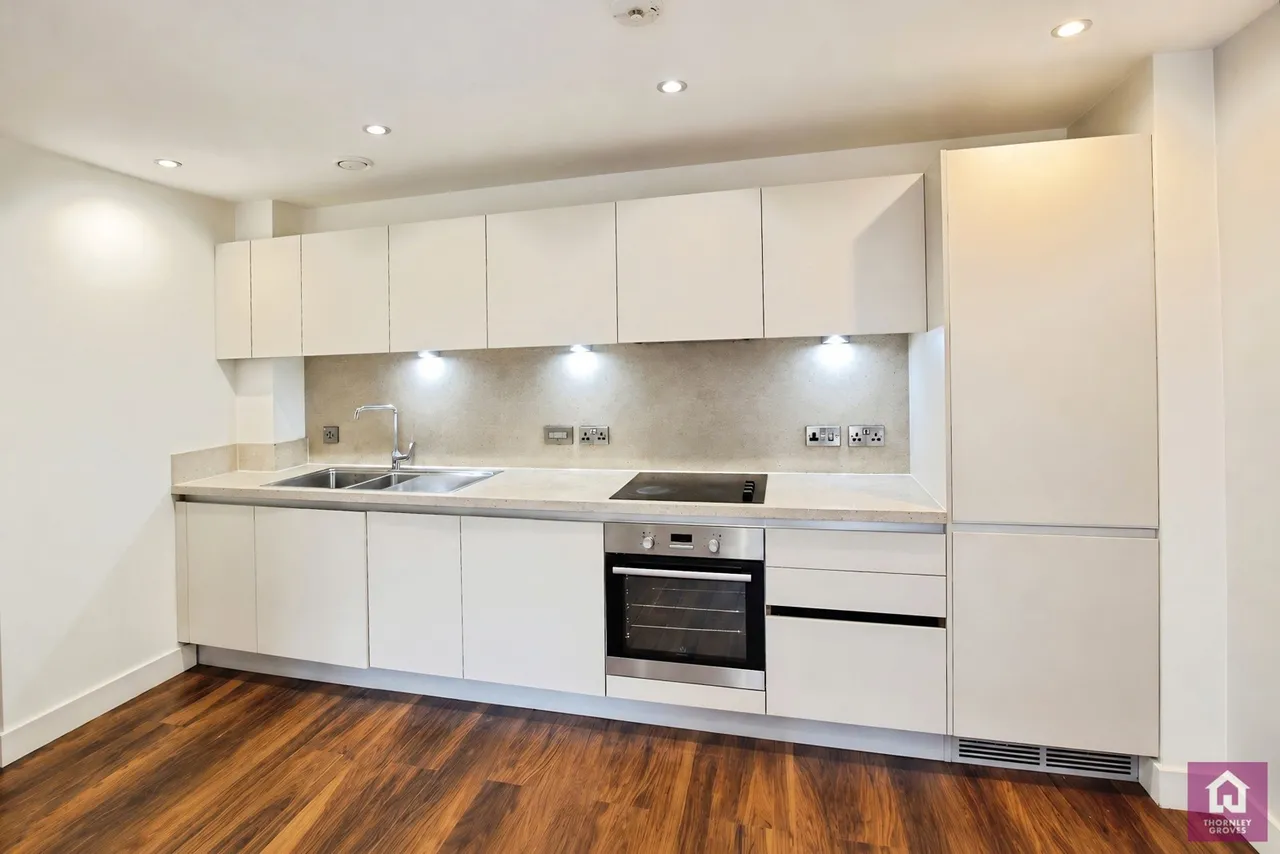 Cambridge Street, Southern Gateway, M1, photo 4