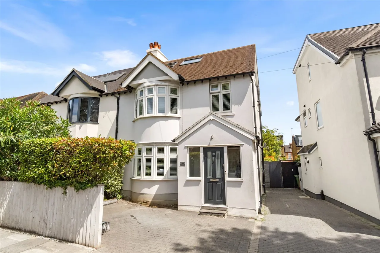 Waldegrave Road, Teddington, TW11 8NA, photo 2