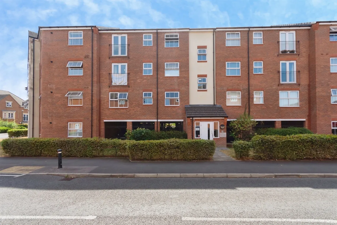 Wharf Lane, Solihull, B91, photo 2