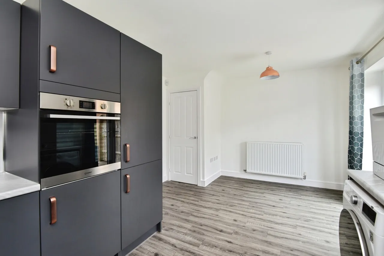 Shetland Drive, NEWCASTLE, Staffordshire, ST5, photo 8