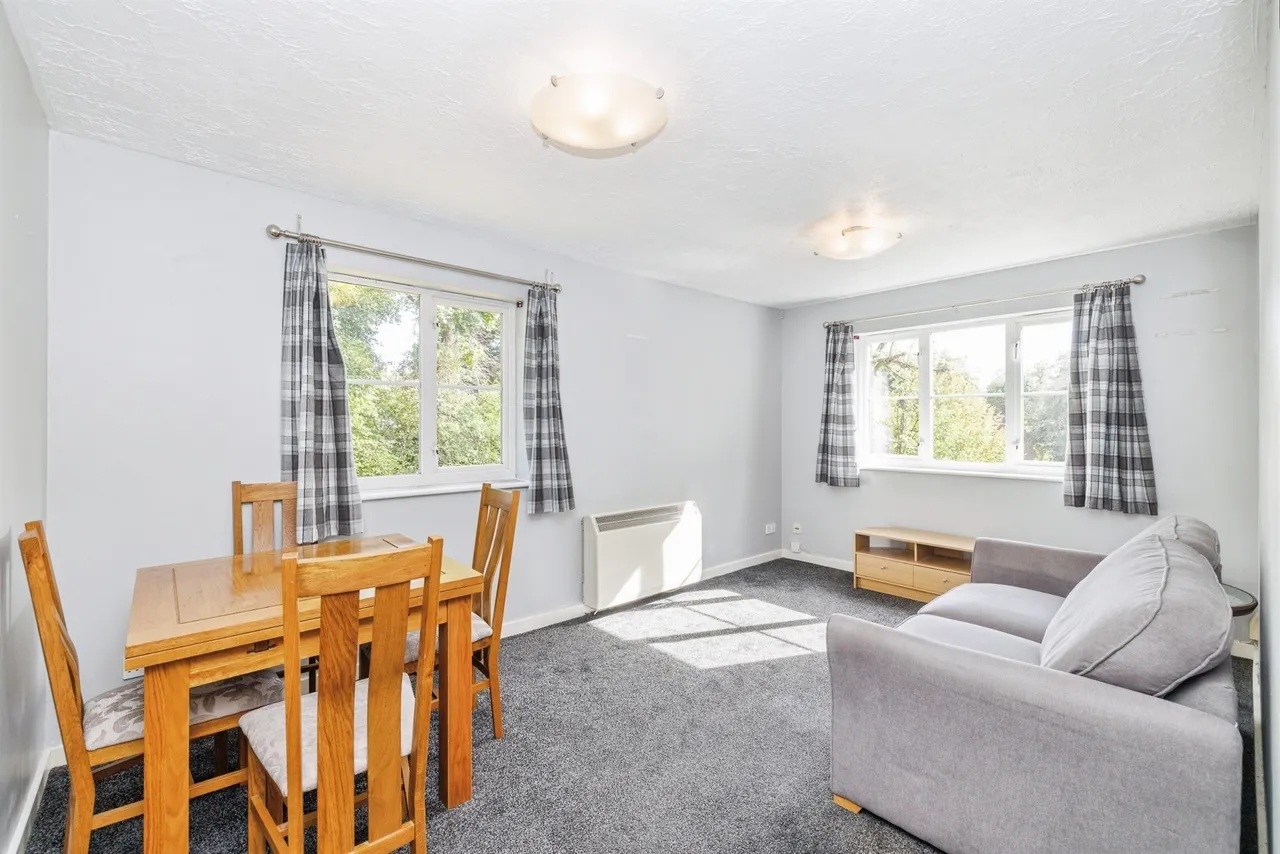 Gisburne Way, Watford, WD24, photo 4