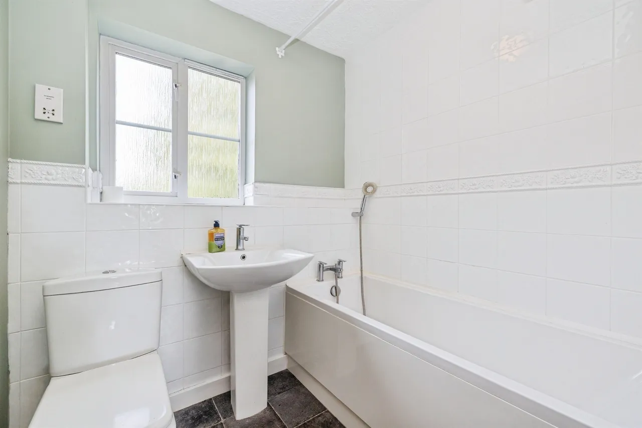 Gisburne Way, Watford, WD24, photo 11