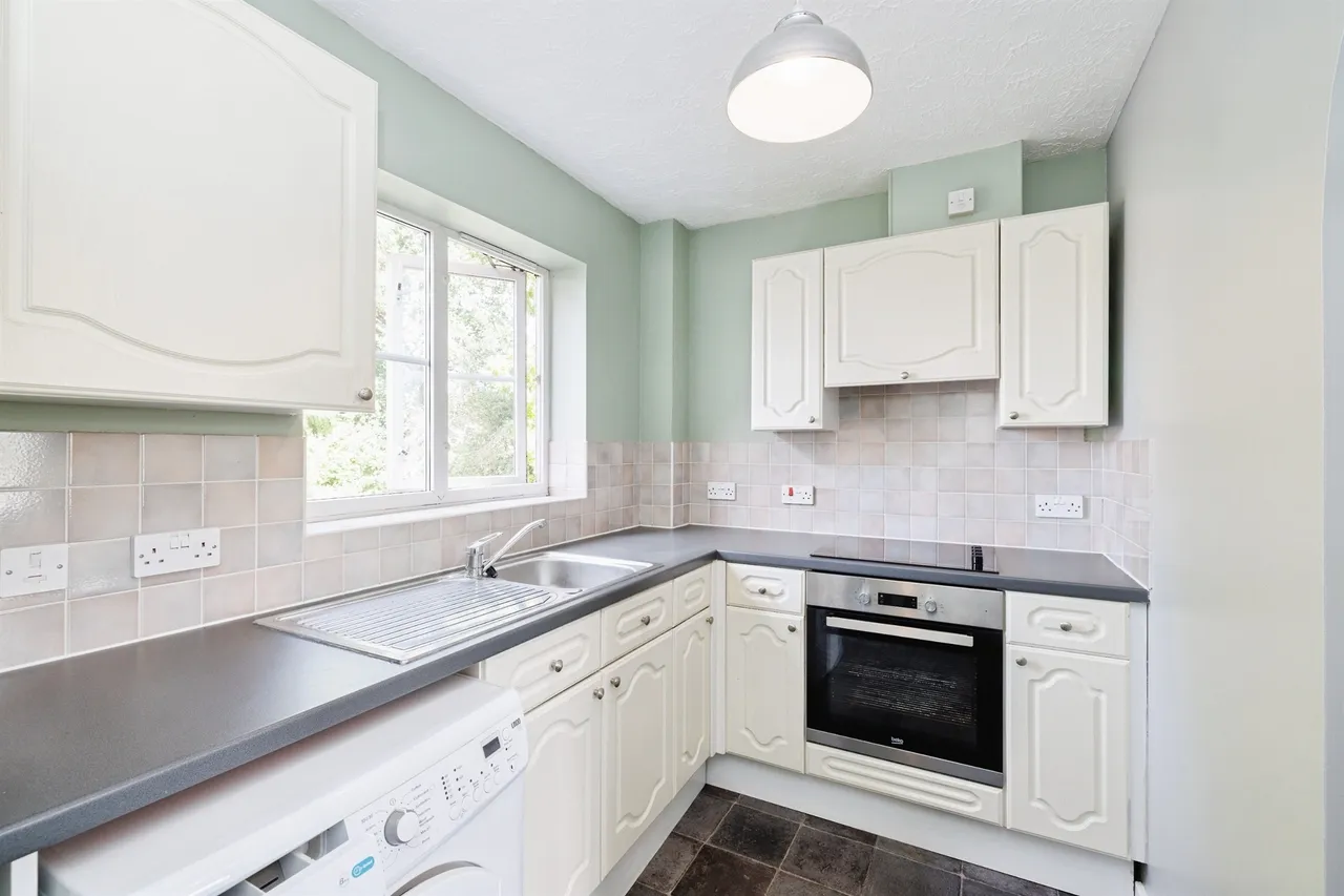 Gisburne Way, Watford, WD24, photo 5