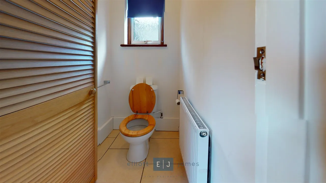 Lechmere Avenue, Chigwell, photo 7