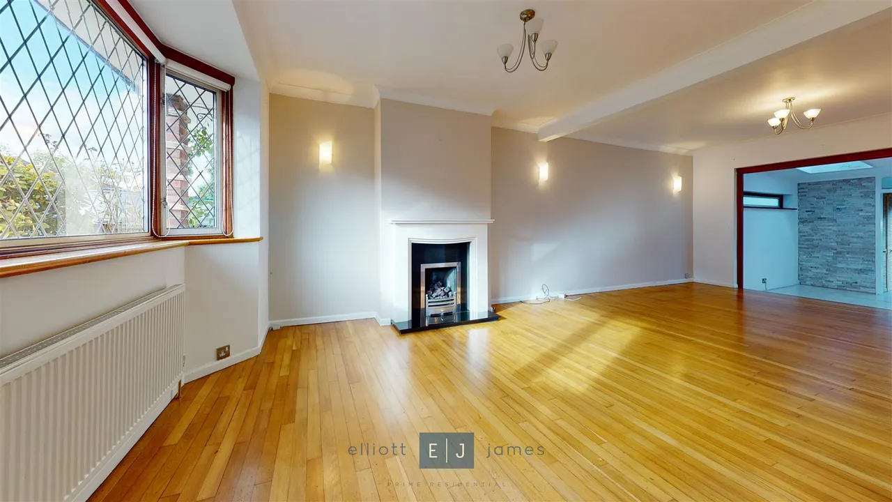 Lechmere Avenue, Chigwell, photo 4