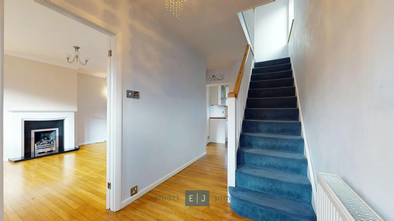Lechmere Avenue, Chigwell, photo 10