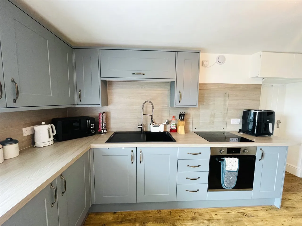 Corn Hill, Porthmadog, LL49, photo 3