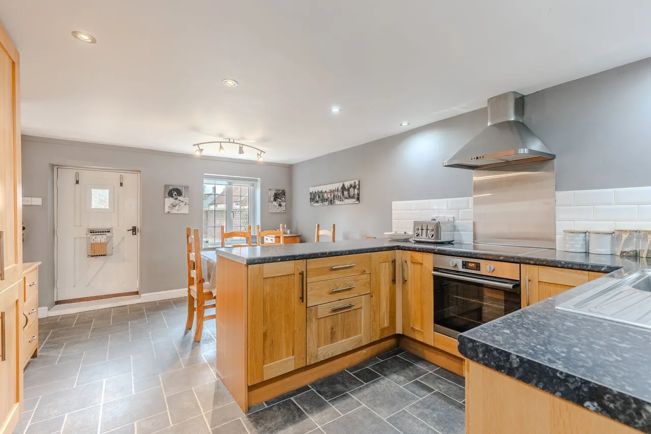 Truly Charming Cottage in Docking, photo 3