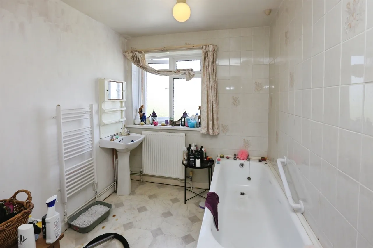Pretoria Road, Hedge End, SO30, photo 17