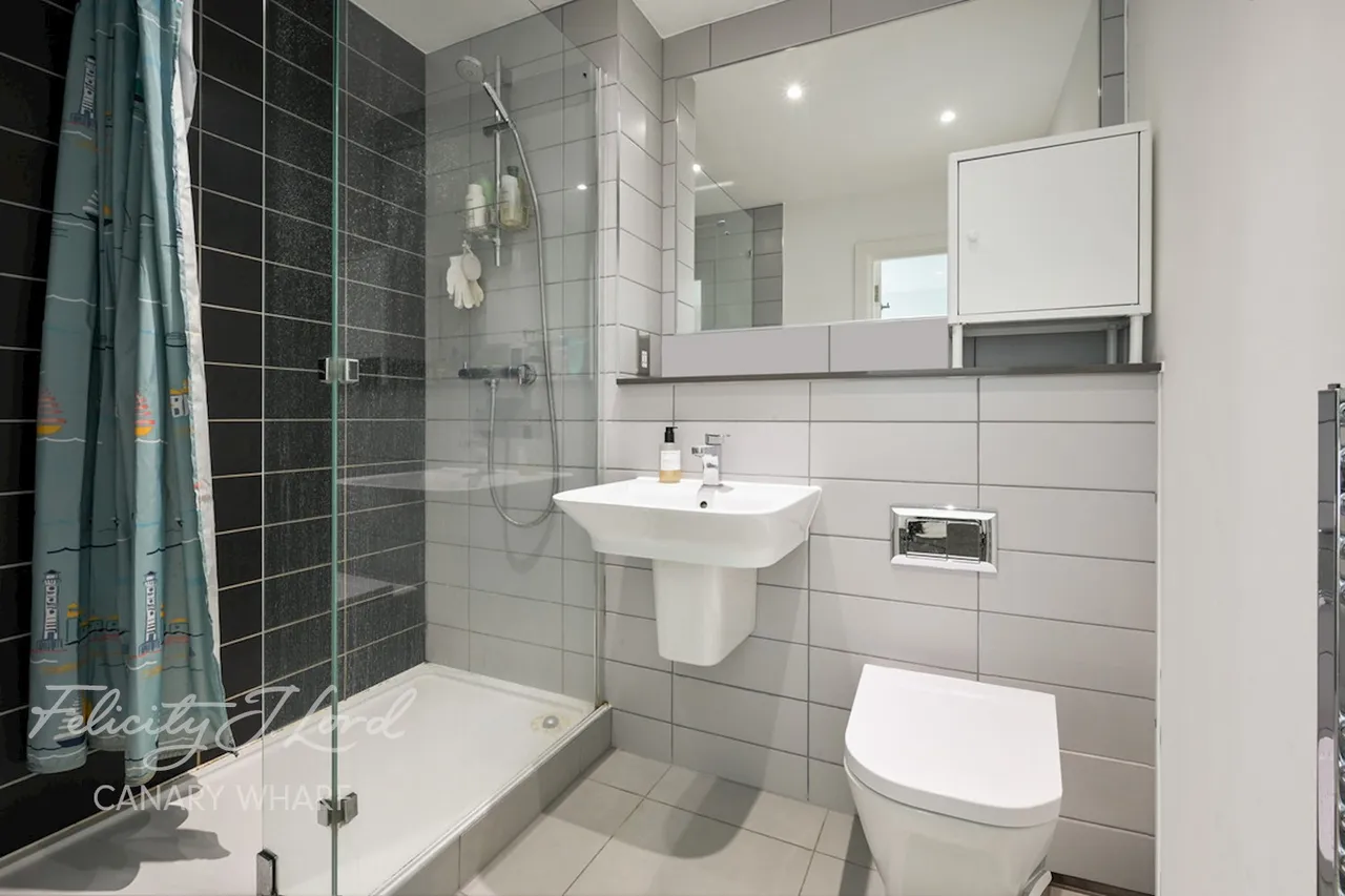 East Ferry Road, London, E14, photo 13