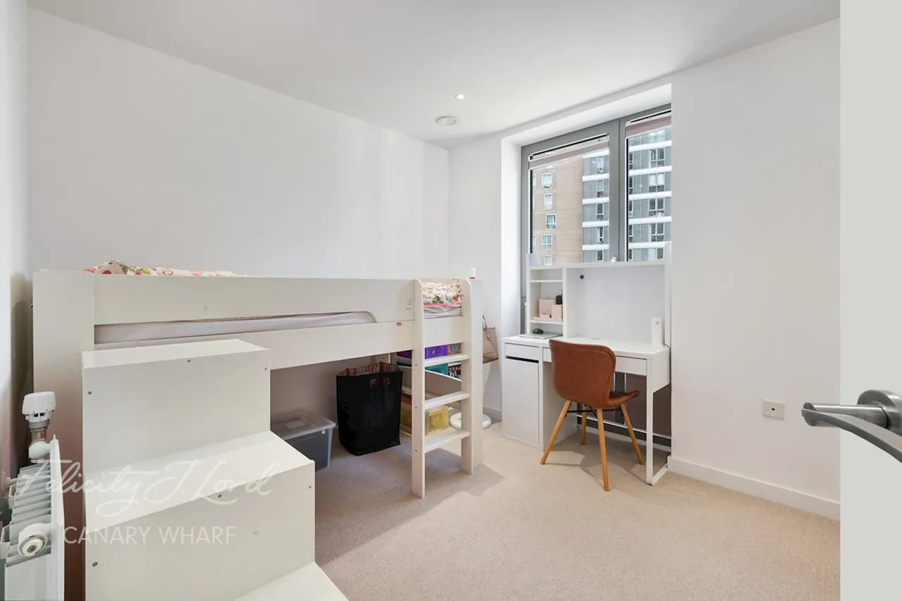 East Ferry Road, London, E14, photo 17