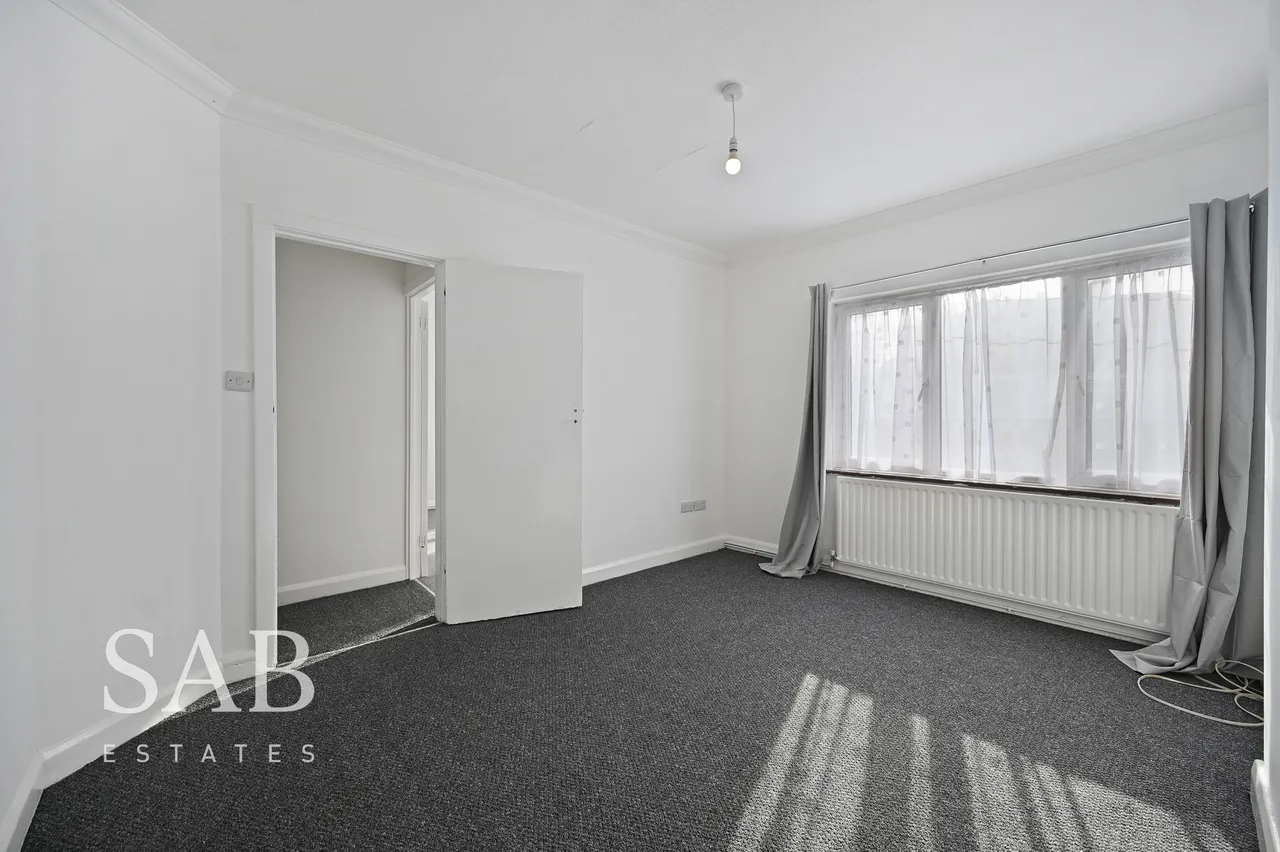 Greenway Gardens, Greenford, UB6, photo 7