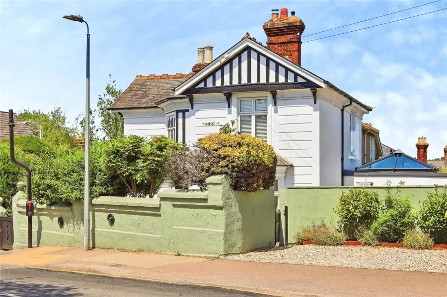 House Under Offer with 3 bedrooms in Saffron Walden, CB11, photo 11