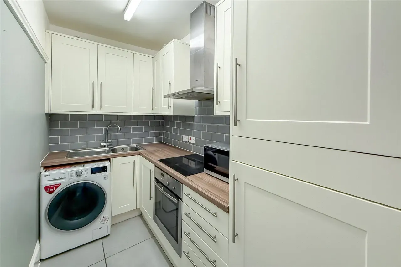 Beaconsfield Road, St. Albans, Hertfordshire, AL1 3RG, photo 6