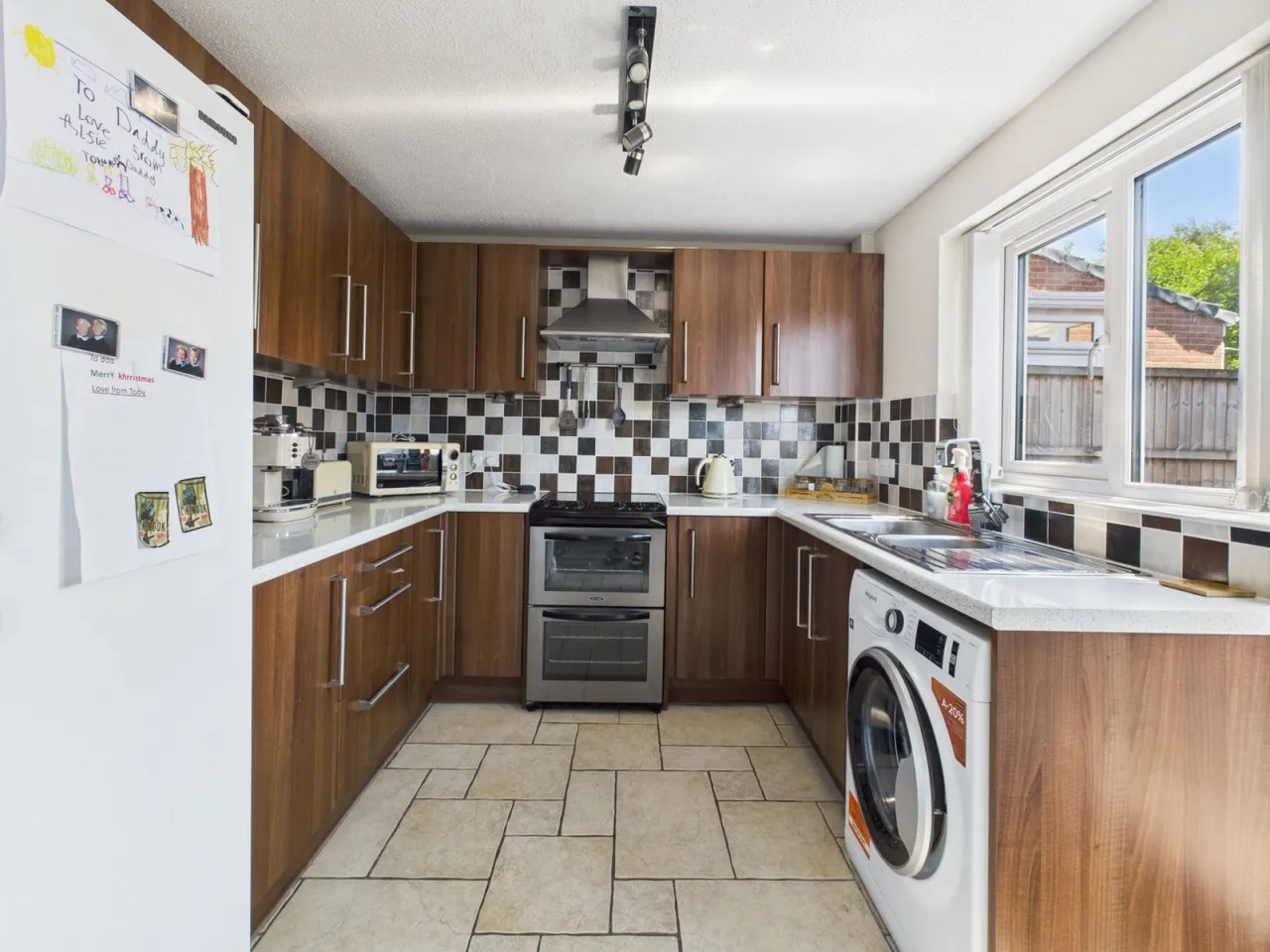 Bracken Close, Lydney, GL15, photo 2