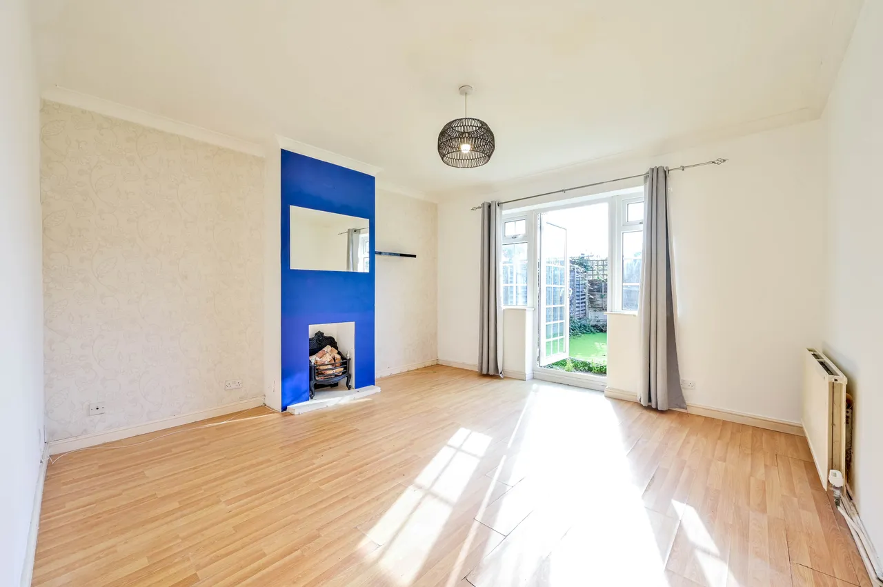 3 bed house for sale, London, SW15