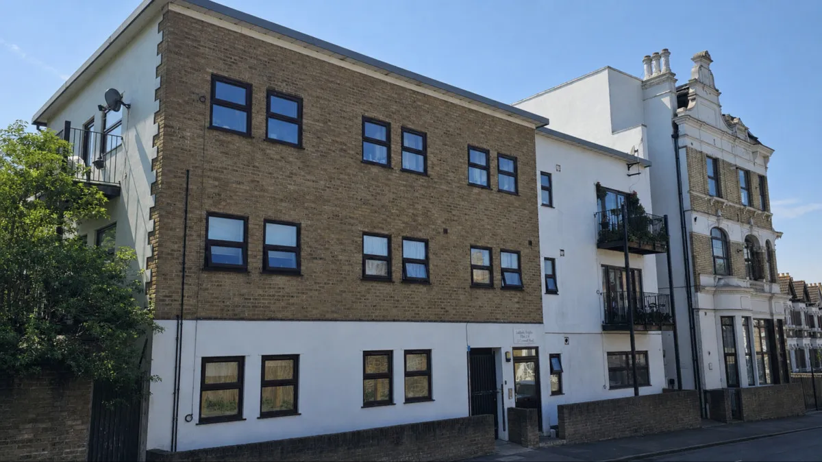 1 bed flat for sale — London, SE6 2JQ