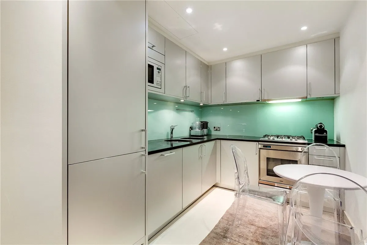 Knightsbridge, London, SW7, photo 5