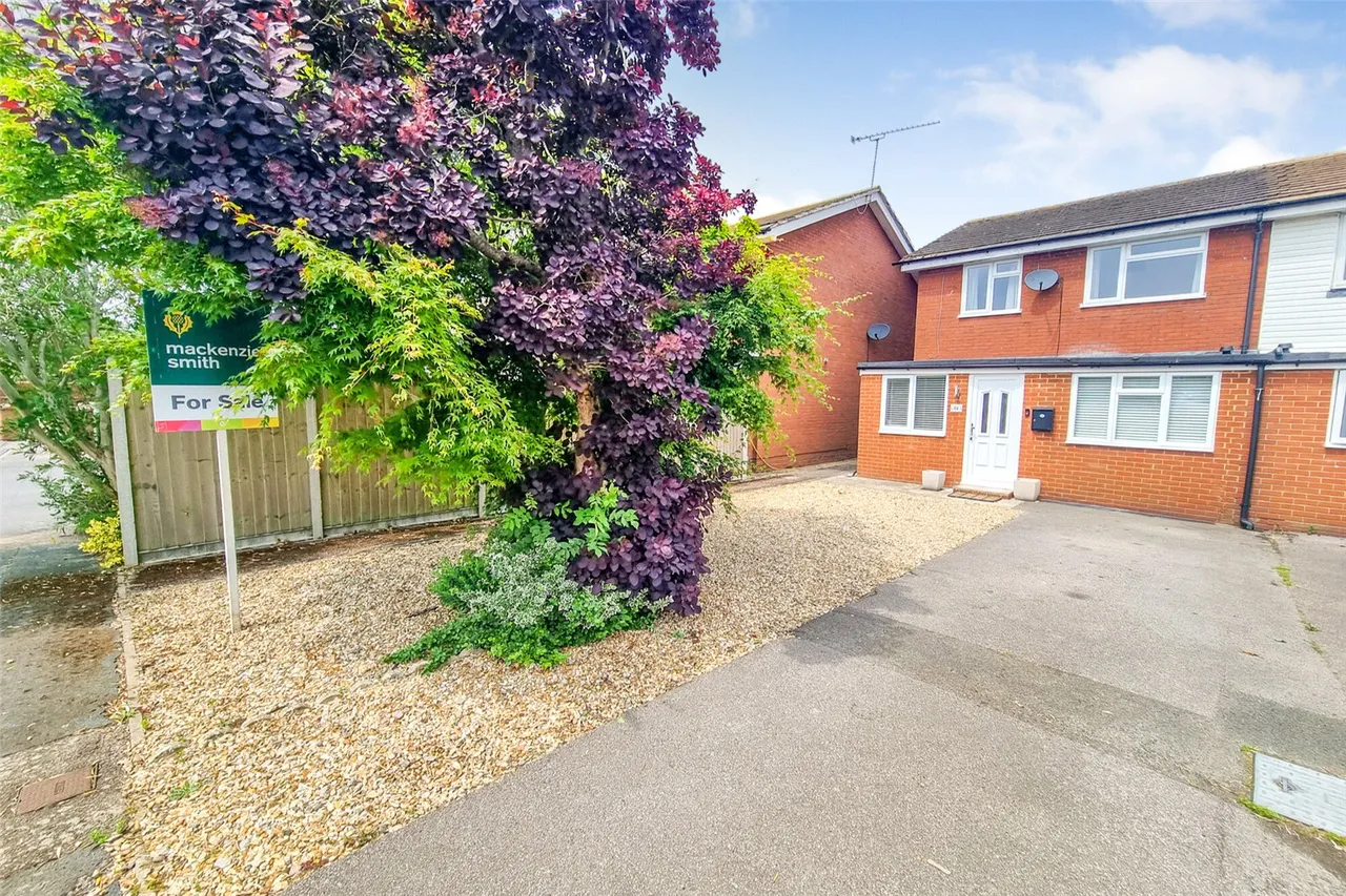 3 bed house for sale — Kennet Close, Ash, Guildford, Surrey, GU12 6NN