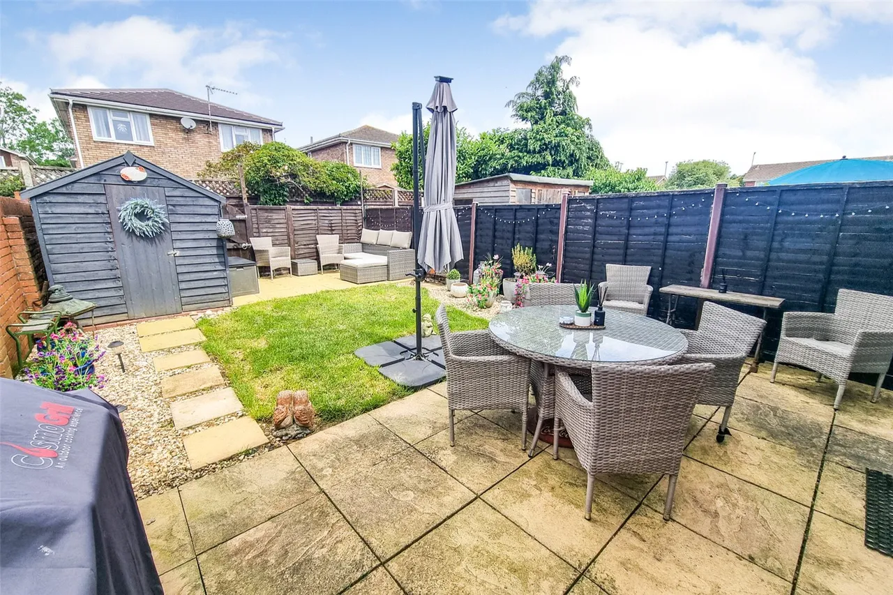 Kennet Close, Ash, Guildford, Surrey, GU12 6NN, photo 14