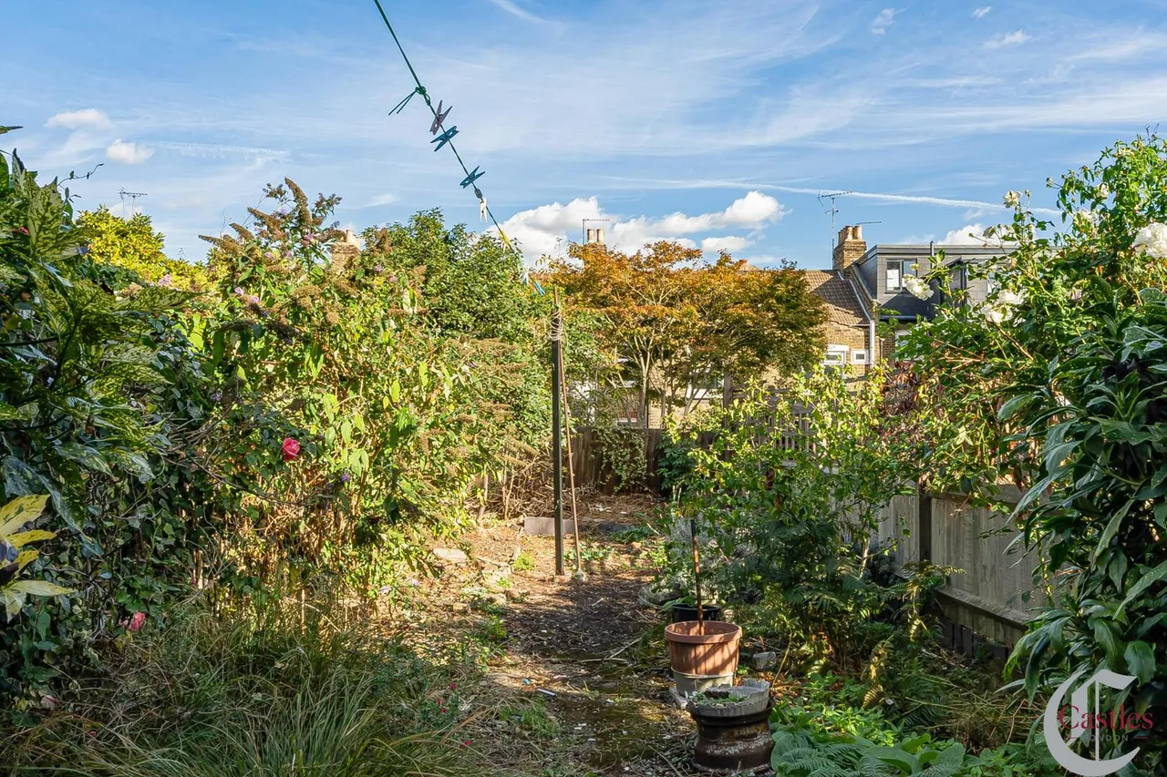 Coopersale Road, London, E9, photo 26