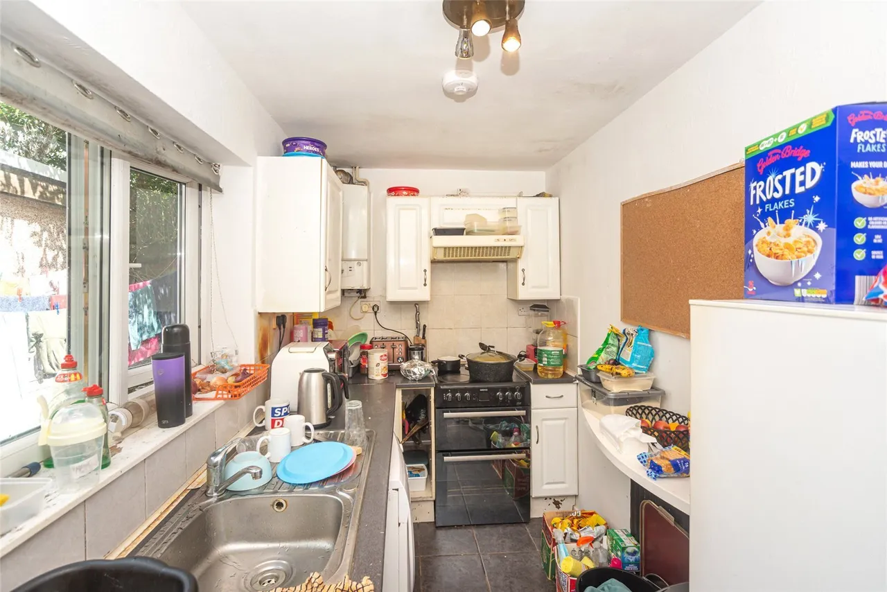 St. Pauls Terrace, Bangor, LL57, photo 5