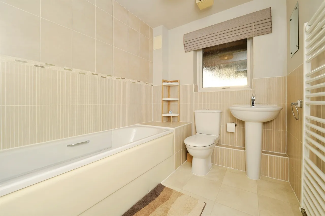 Ringsfield Lane, Patchway, BS34, photo 5